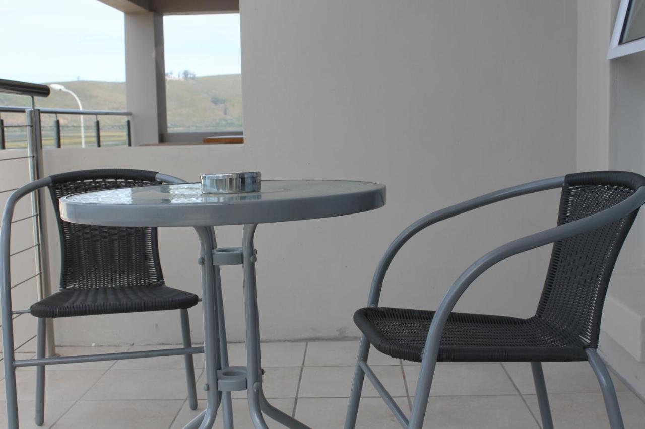 Phoenix Lodge And Waterside Accommodation Knysna Exterior foto